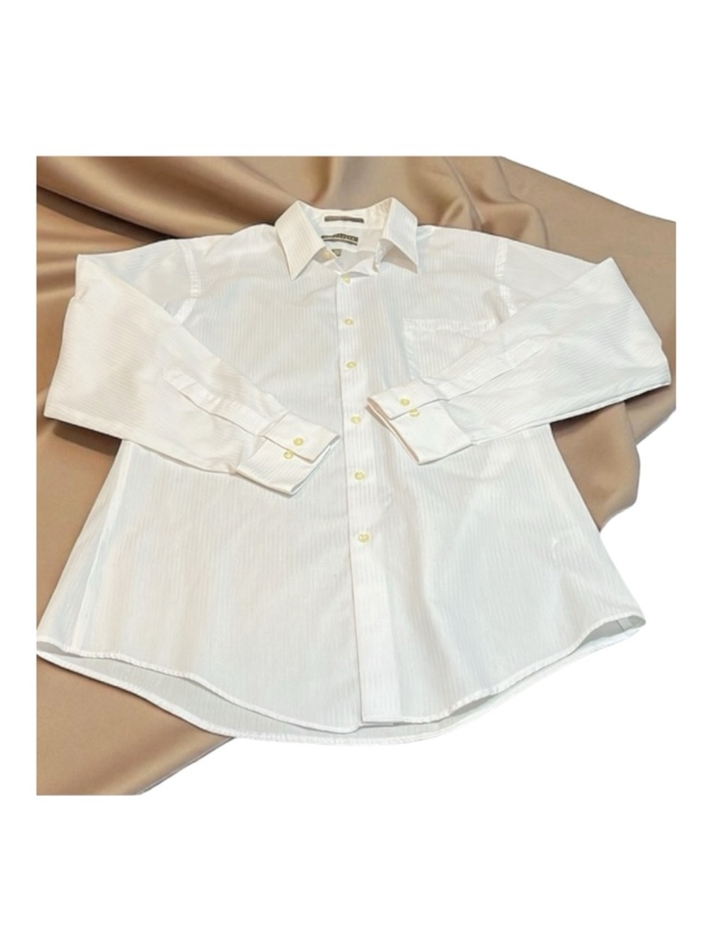 VAN HEUSEN WRINKLE FREE FITTED SATIN STRIPE BUTTON DOWN DRESS SHIRT WHITE SIZE L